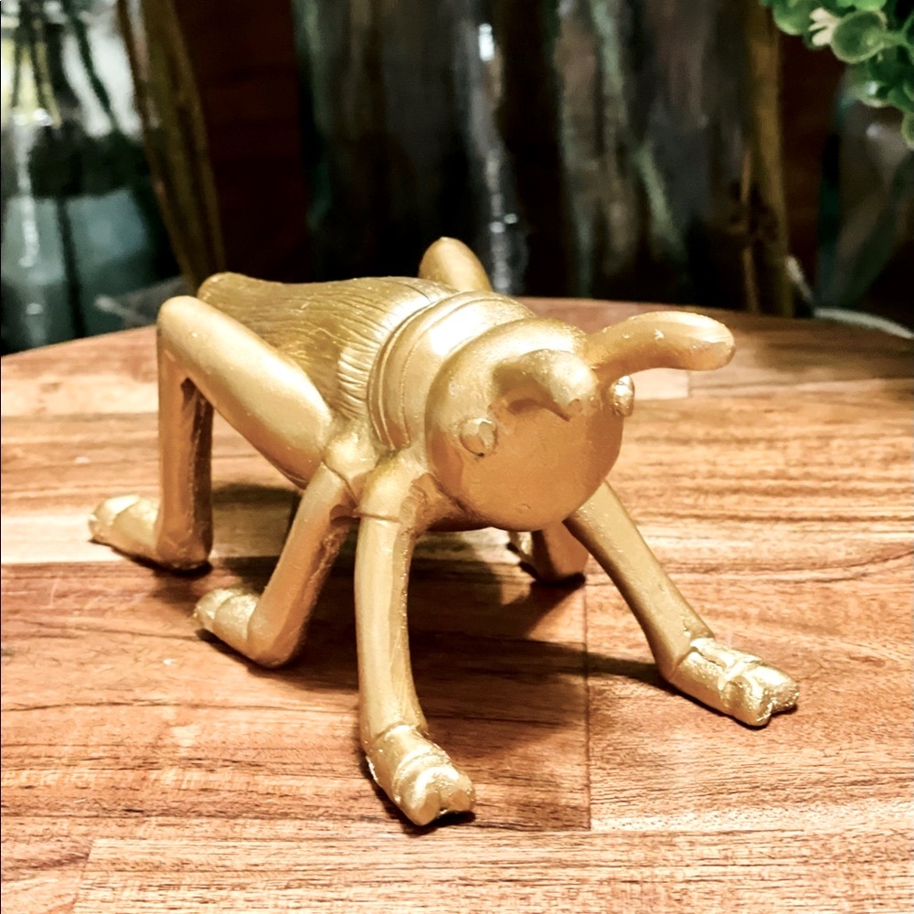 Target LUCKY Gold Grasshopper Garden Figure - Picture 7 of 15
